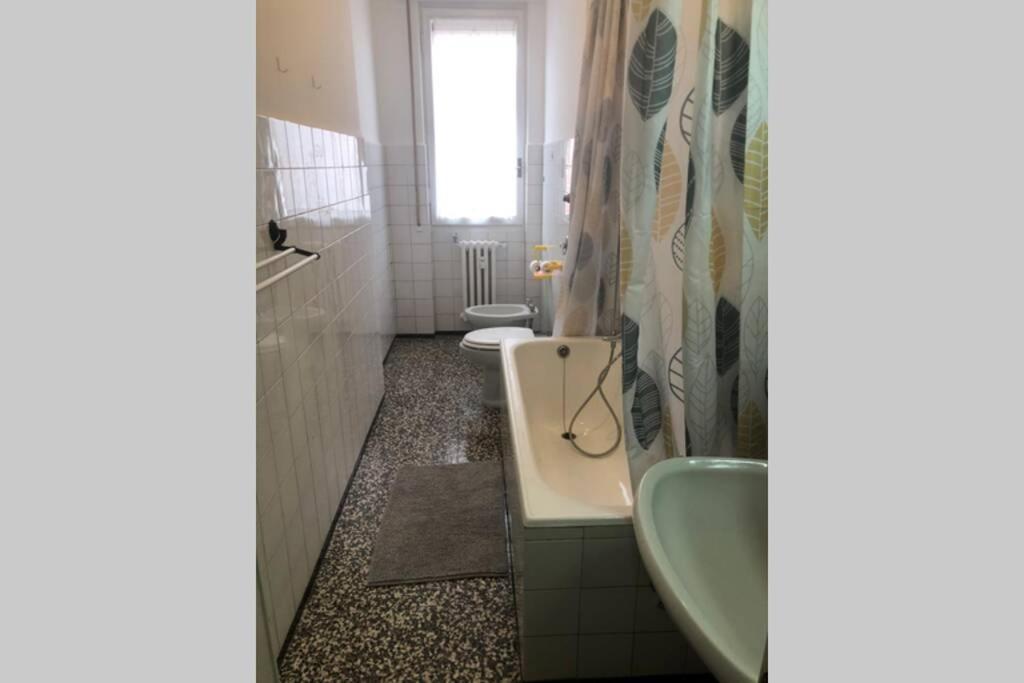 La Maison Bleue Sul Naviglio Corsico Buitenkant foto