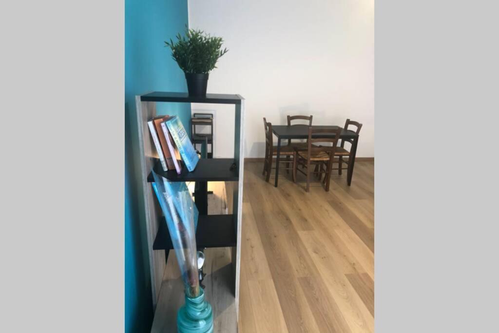La Maison Bleue Sul Naviglio Corsico Buitenkant foto