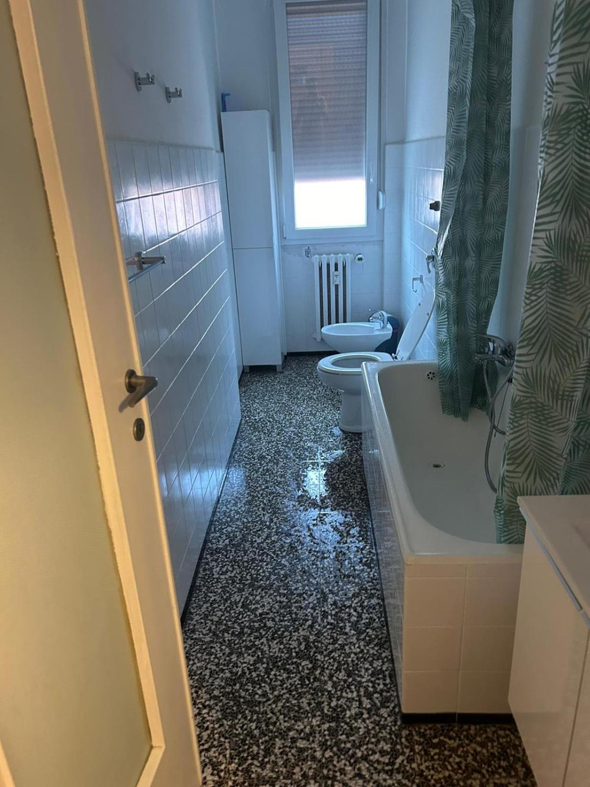 La Maison Bleue Sul Naviglio Corsico Buitenkant foto
